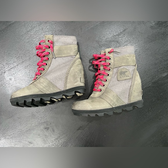 🏔️🥾Sorel🥾🏔️Lexi Wedge Boots Size 6.5 - Picture 8 of 10